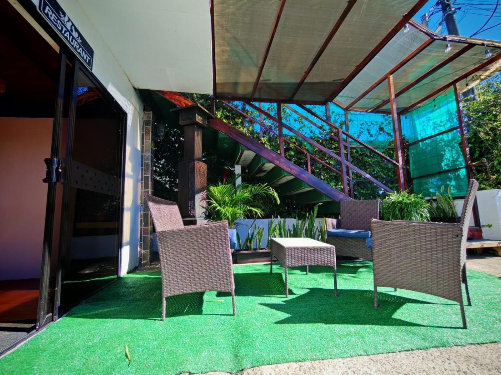 Hotel Las Ardillas Monteverde Exterior photo